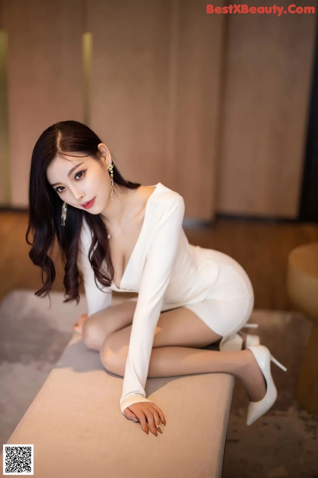 XiaoYu Vol. 377: Yang Chen Chen (杨晨晨 sugar) (77 photos)